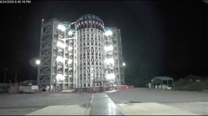 Water Gushes From SLS Rocket LOX Propellant Tank As Engineers Break It On Purpose